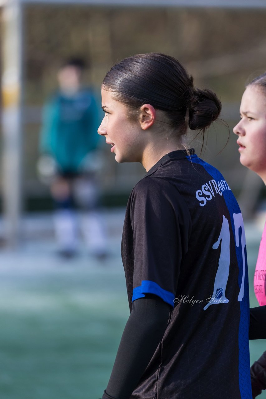 Bild 61 - wCJ VfL Pinneberg - SSV Rantzau : Ergebnis: 0:0